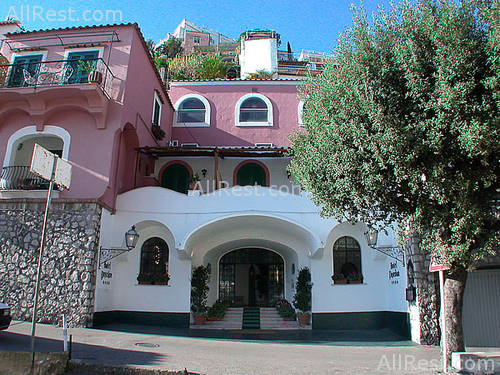 Poseidon Hotel 